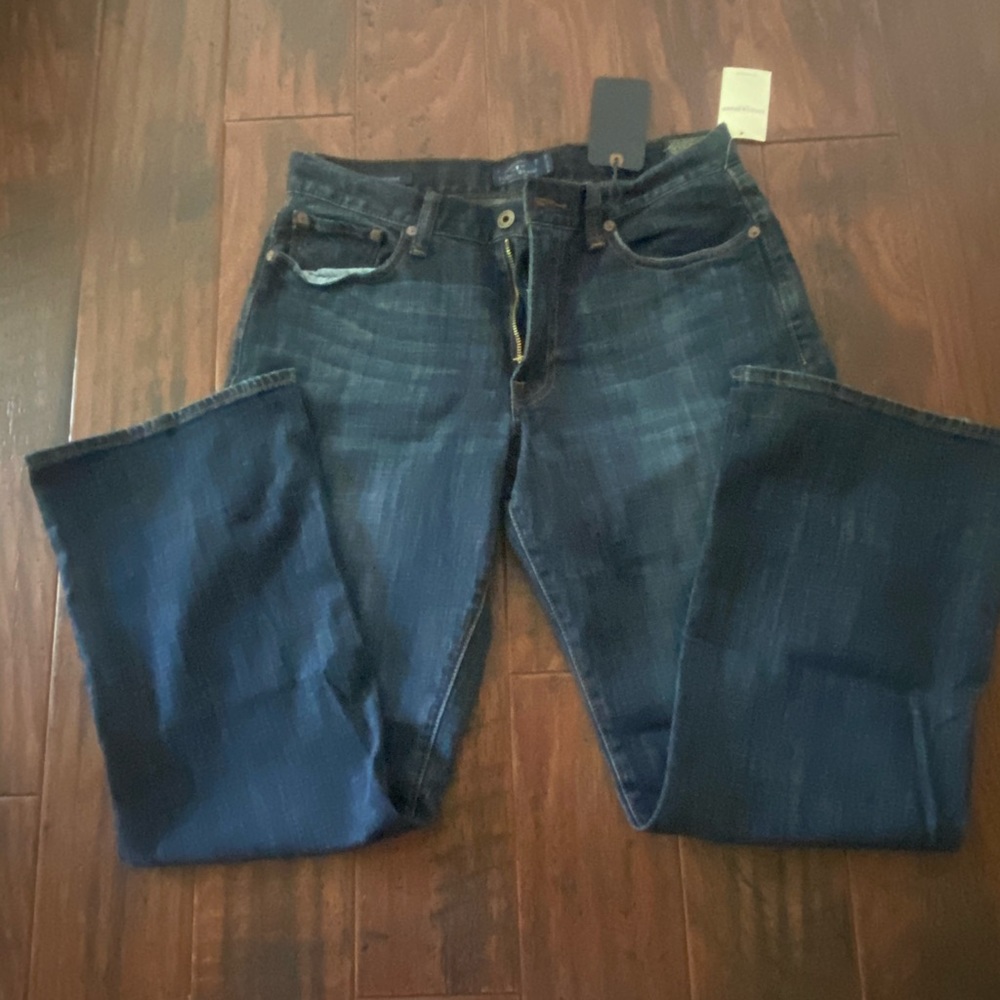 Men’s lucky brand jeans NWT size 32x30